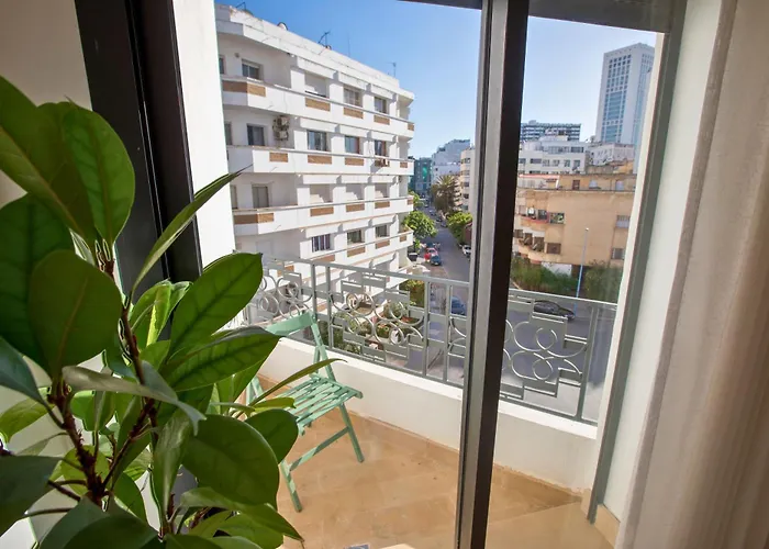 Haut Standing 2-Bedroom Apartment In Gauthier
