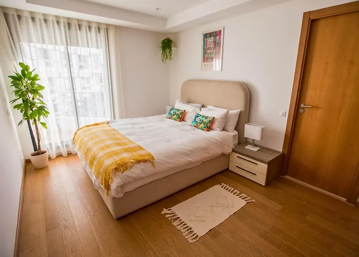 Haut Standing 2-Bedroom Apartment In Gauthier